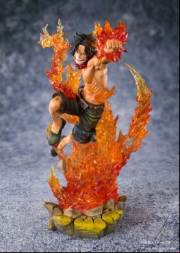 Portgas D. Ace - Figuarts ZERO Ver. Whitebeard Pirates 2nd Commander - Bandai