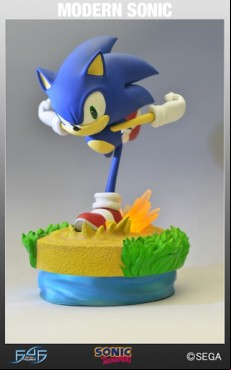 Sonic - Ver. Modern Sonic Exclusive - First 4 figures
